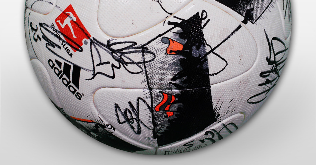 Spielball FC Bayern   Spielball FC Bayern