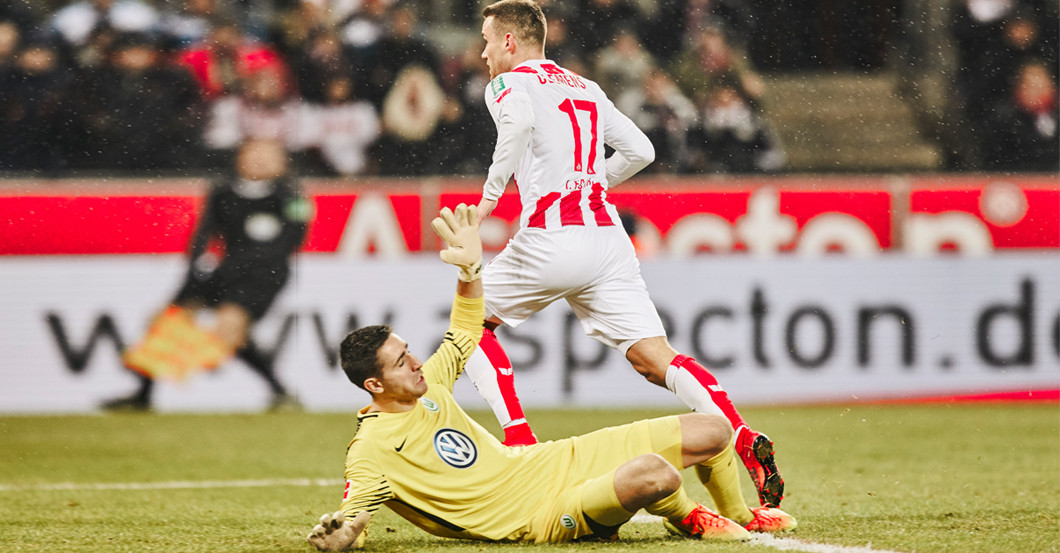 Spielball Köln signiert   Spielball Köln signiert