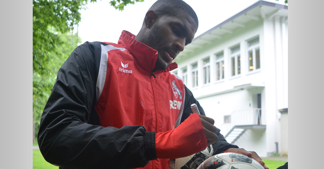 Spielball Köln vs Bremen   Spielball Köln vs Bremen