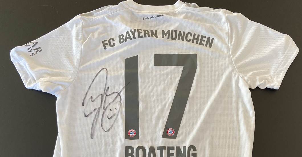 Spielertrikot Boateng   Spielertrikot Boateng