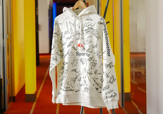  Sporthilfe Hoodie 3 