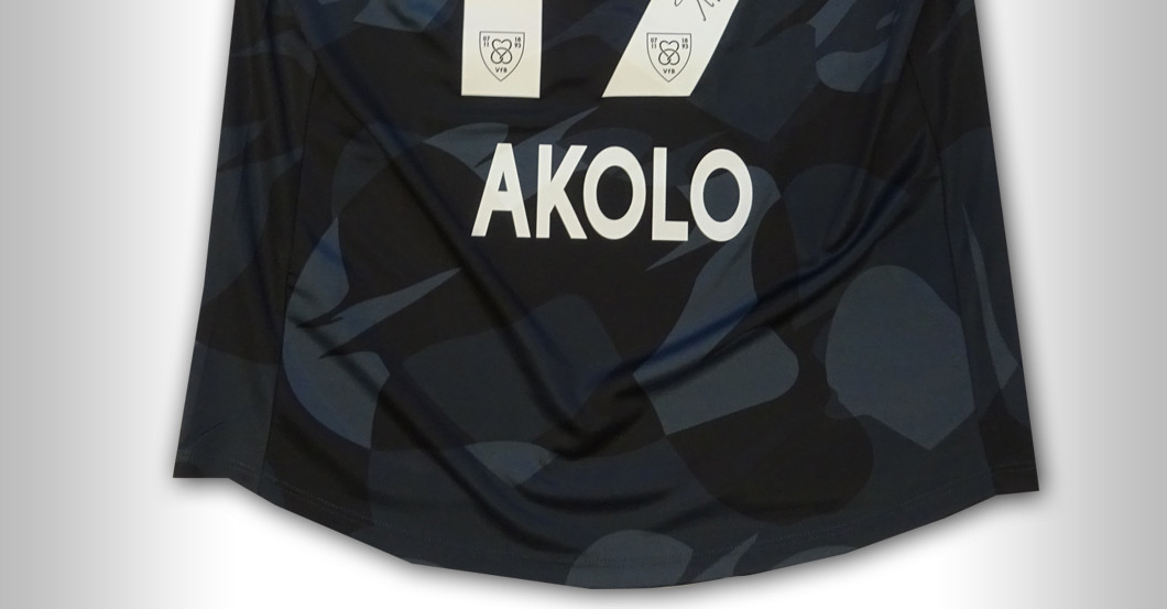  Stadttrikot Chadrac Akolo 