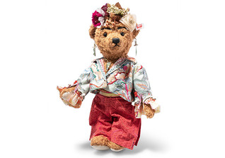 Steiff: The World's First Teddy Bear - Scammells Auctions
