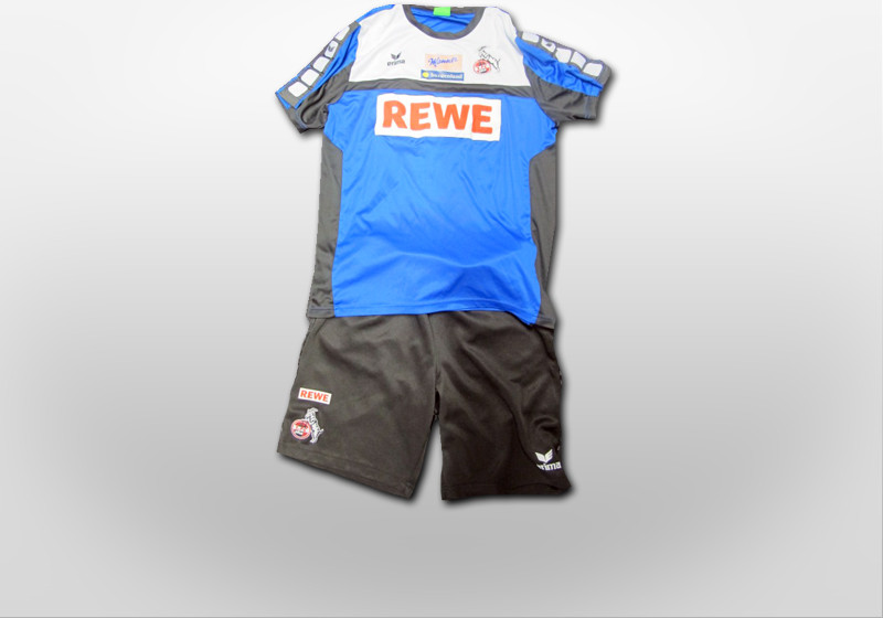 Stögers Trainer Outfit   Stögers Trainer Outfit