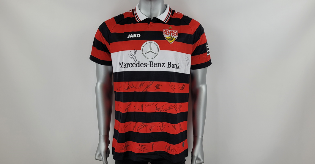 Stuttgart Auswärtstrikot   Stuttgart Auswärtstrikot