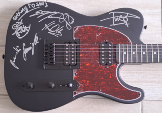  Subway Gitarre mit rot 