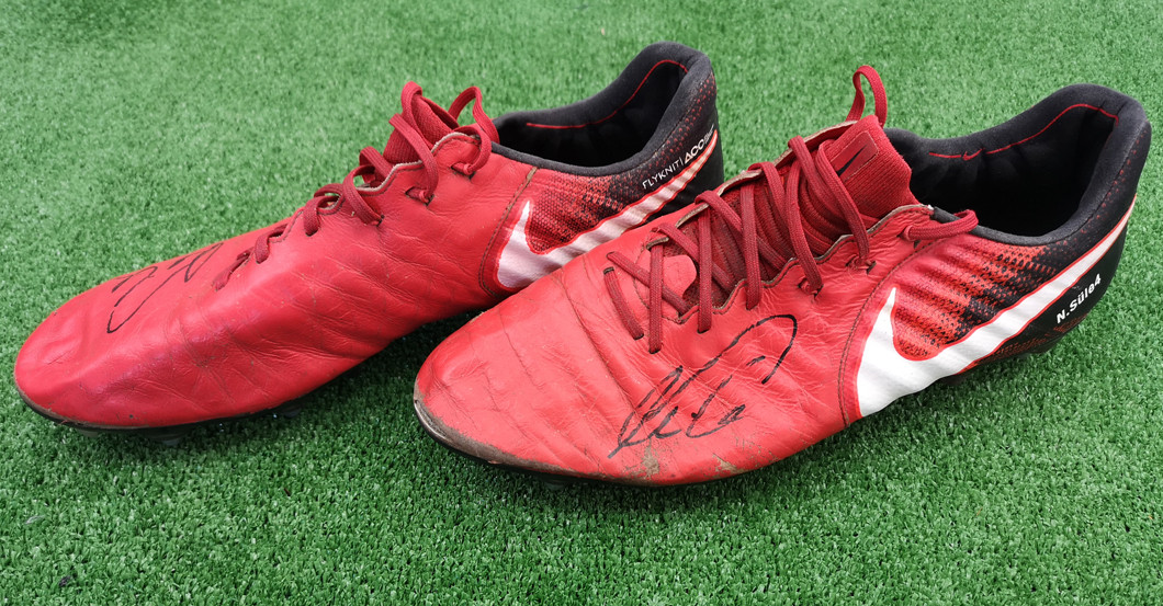 Süles Schuhe rot   Süles Schuhe rot