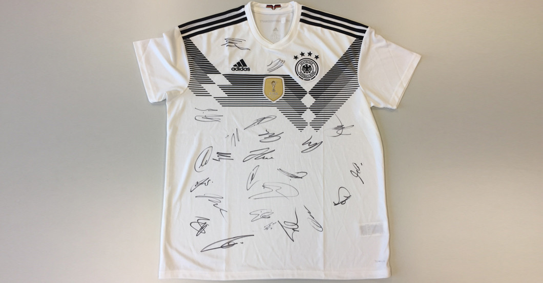 Team Trikot DFB   Team Trikot DFB
