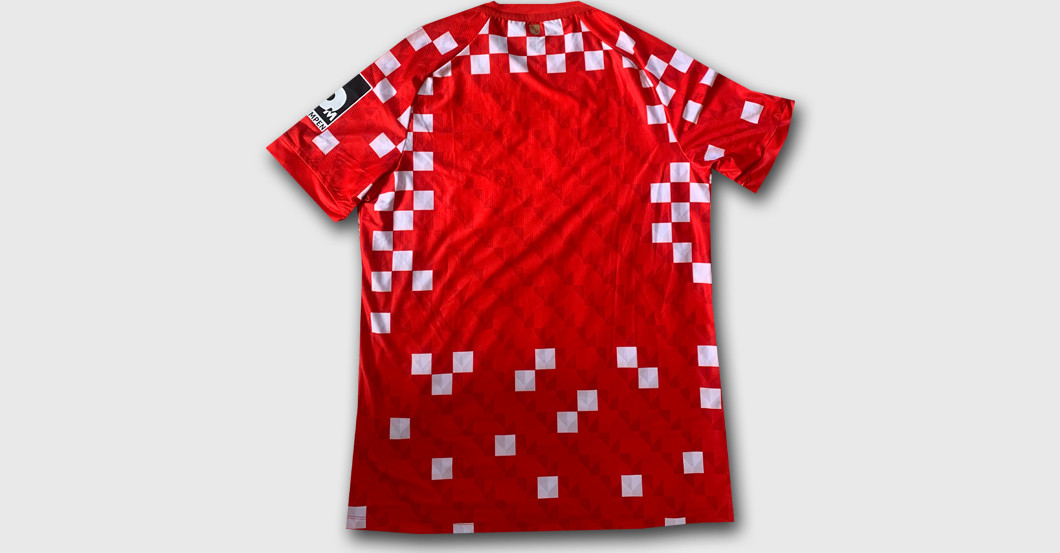 Teamsigniert Mainz Trikot   Teamsigniert Mainz Trikot
