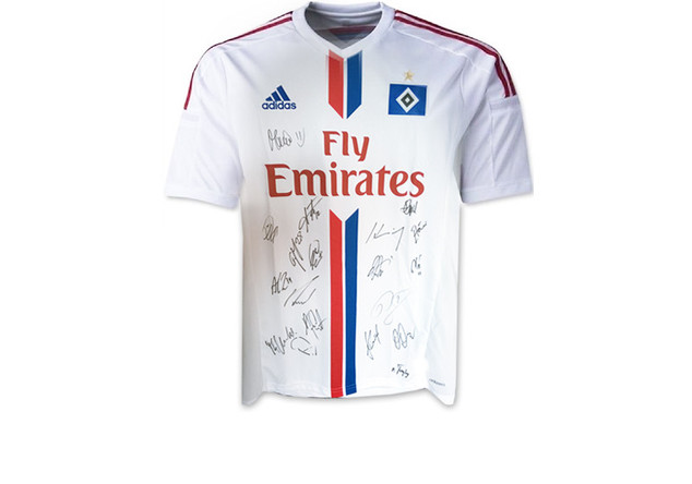  Teamsigniertes HSV Trikot 