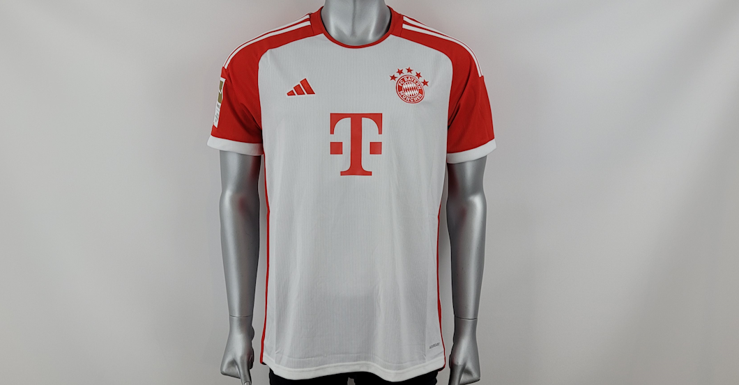 Tel FCB-Trikot   Tel FCB-Trikot