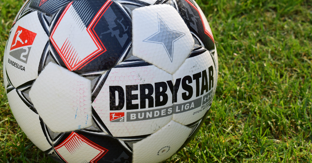 Teroddes signierter Ball   Teroddes signierter Ball