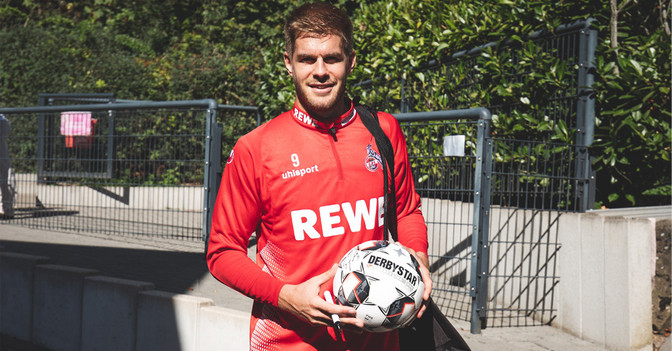  Teroddes signierter Ball 