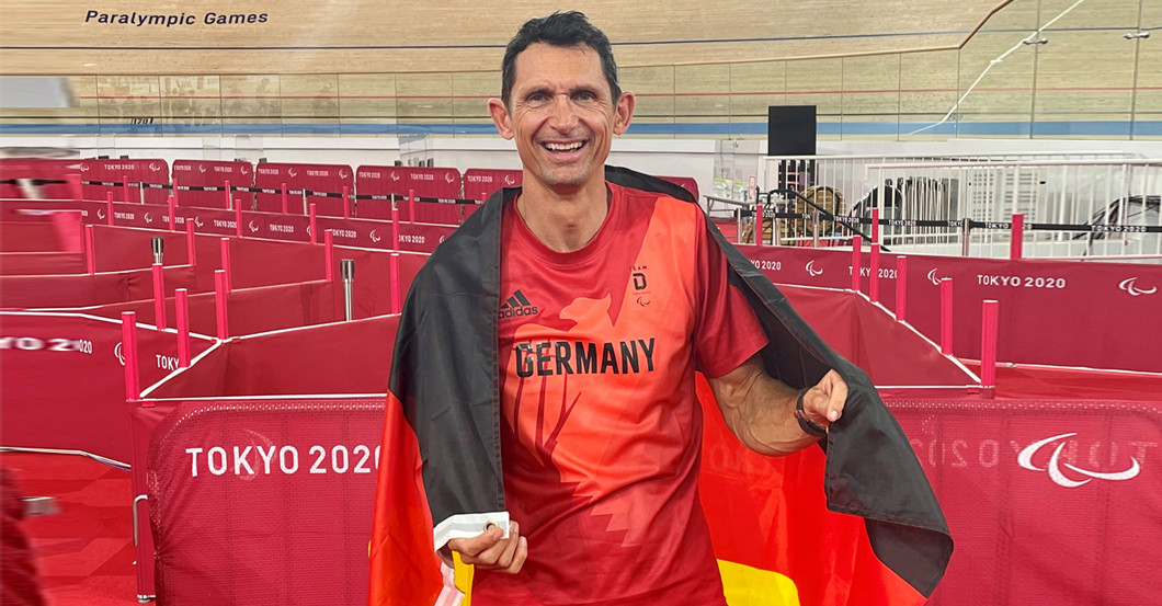  Teuber Paralympics Outfit 