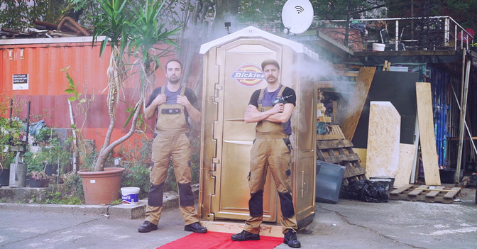 The Golden Potty   The Golden Potty