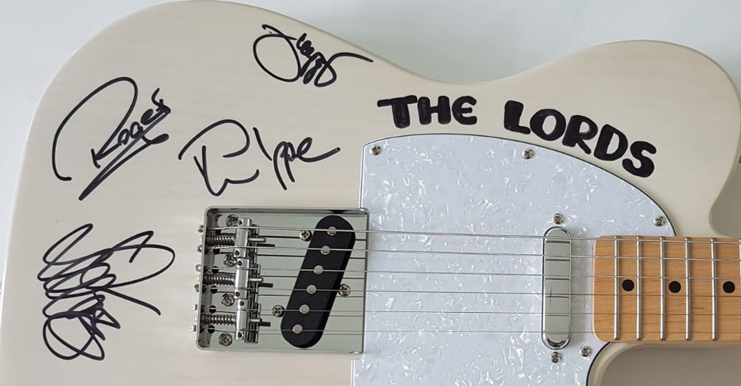  The Lords Gitarre 