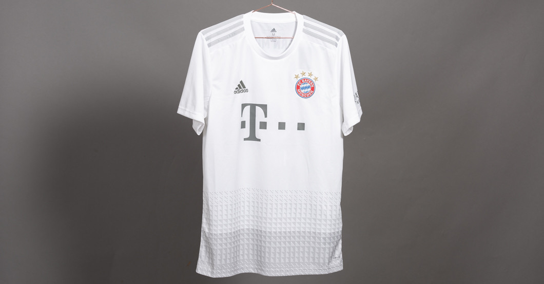  Thiagos Bayern Trikot 