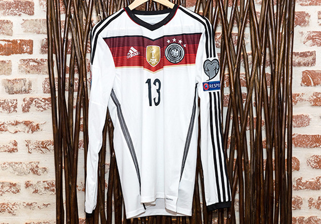 Thomas Müller DFB Trikot   Thomas Müller DFB Trikot