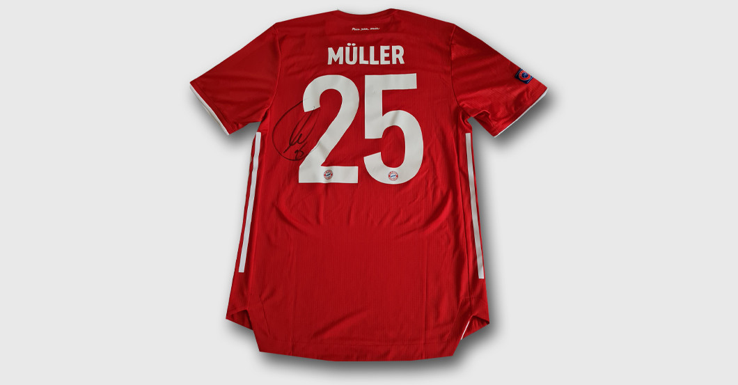 FC Bayern-Star Müller versteigert sein signiertes Supercup ...