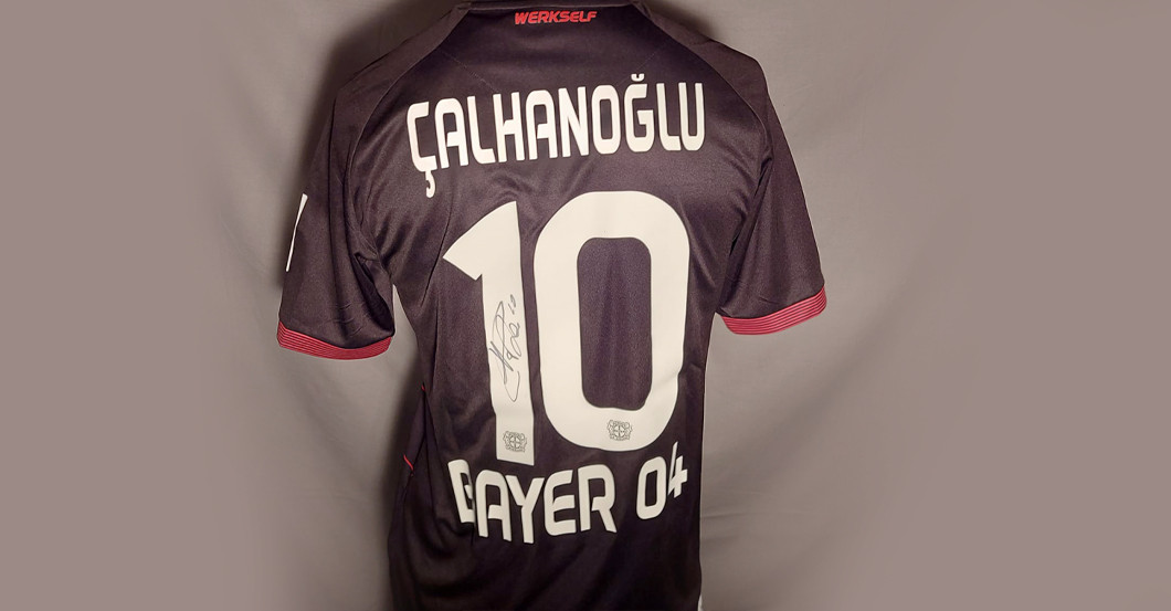 TL Calhanoglu Trikot   TL Calhanoglu Trikot