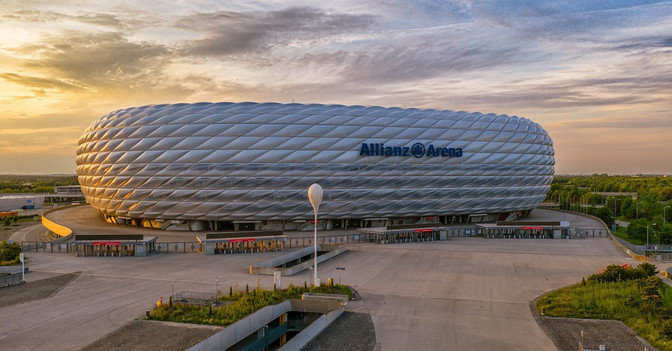 TM FC Bayern Allianz Club   TM FC Bayern Allianz Club