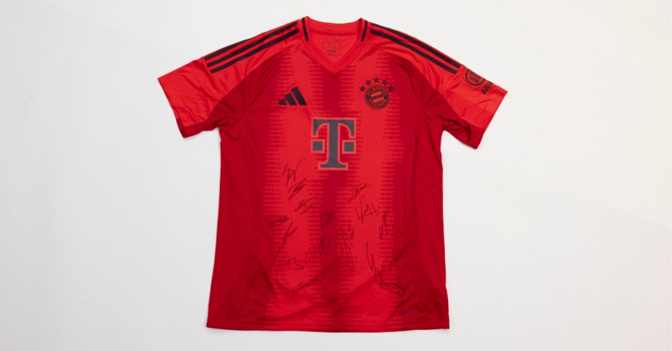 TM Heimtrikot FC Bayern   TM Heimtrikot FC Bayern