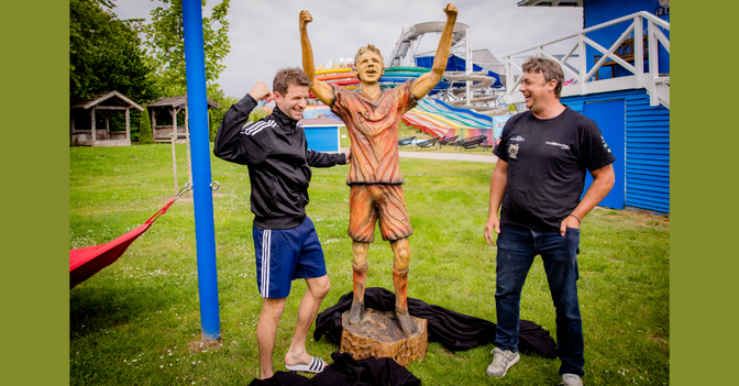 TM Holzskulptur Müller   TM Holzskulptur Müller