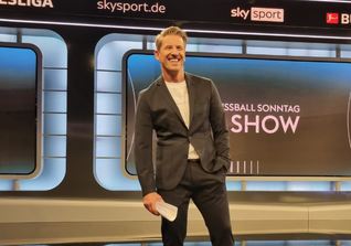  TM Leopold Sky Studio 