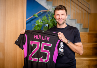  TM Müller Trikot getragen 