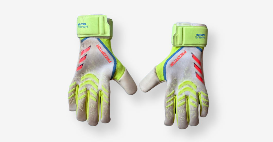 TM Neuers Handschuhe    TM Neuers Handschuhe