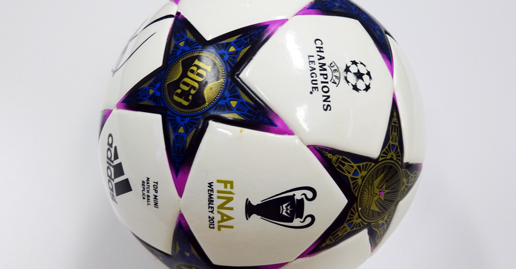  Toni Kroos Ball 
