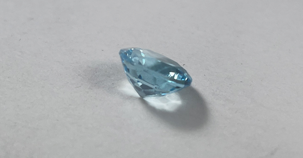 Topas rund   Topas rund