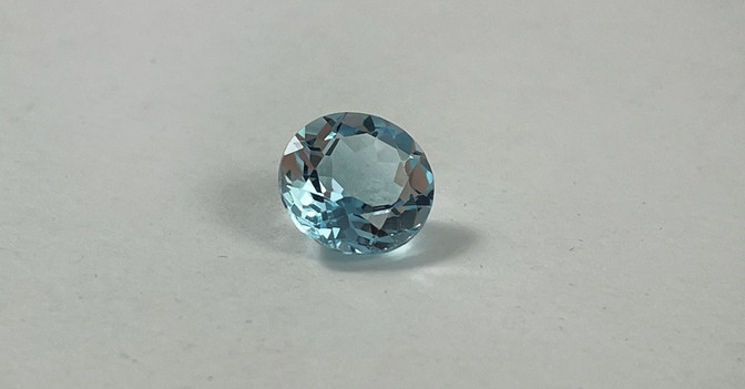 Topas rund   Topas rund