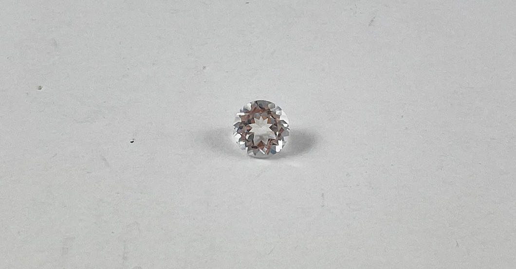 Topas weiss rund   Topas weiss rund