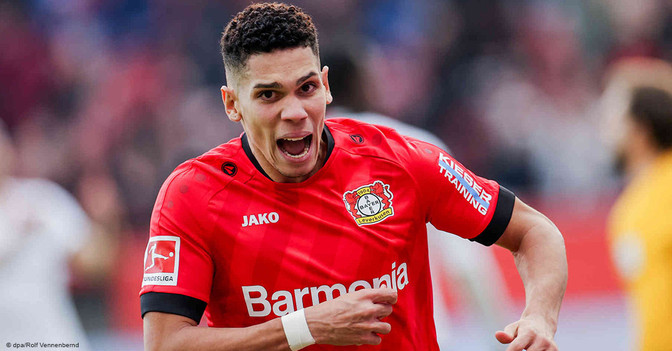 Topspiel Bayer Paulinho   Topspiel Bayer Paulinho