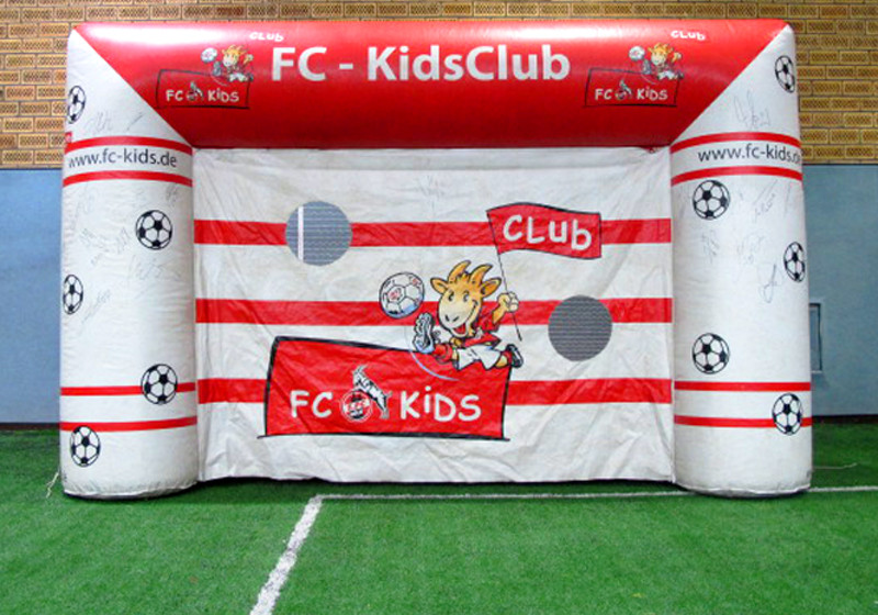 Torwand FC Köln signiert   Torwand FC Köln signiert