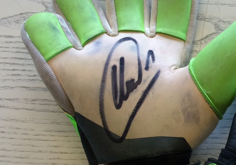 Torwart-Set Neuer   Torwart-Set Neuer