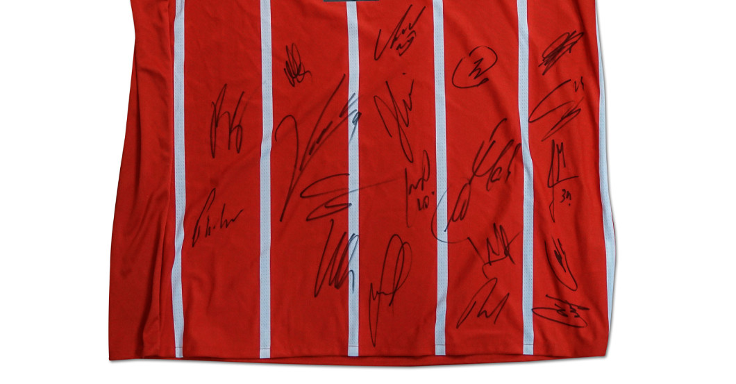 Trikot Bayern   Trikot Bayern