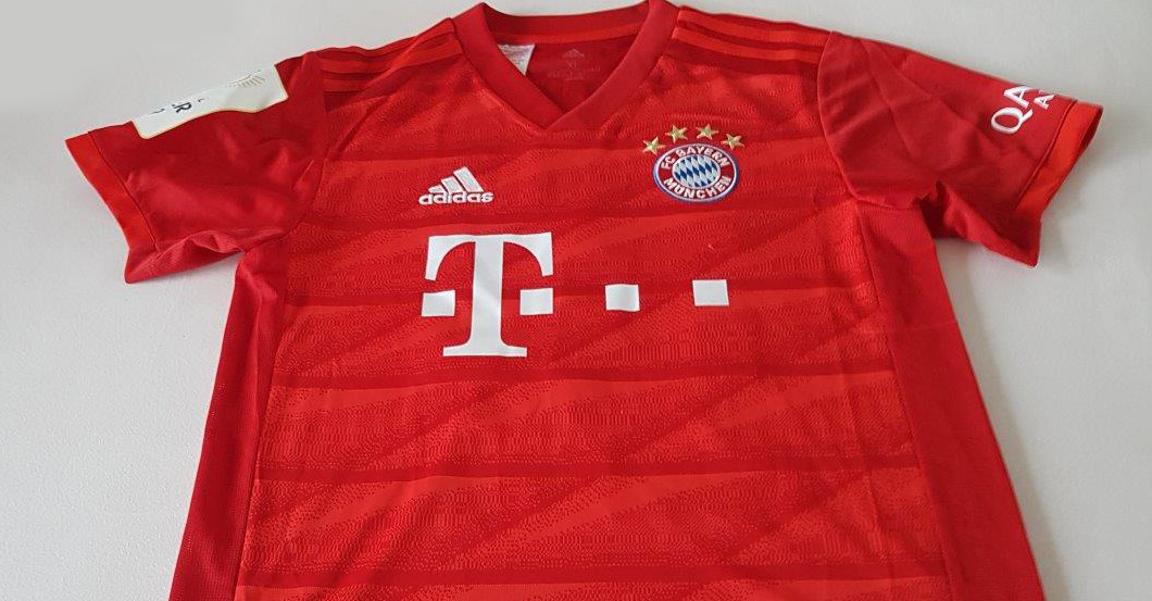  Trikot Coutinho signiert 