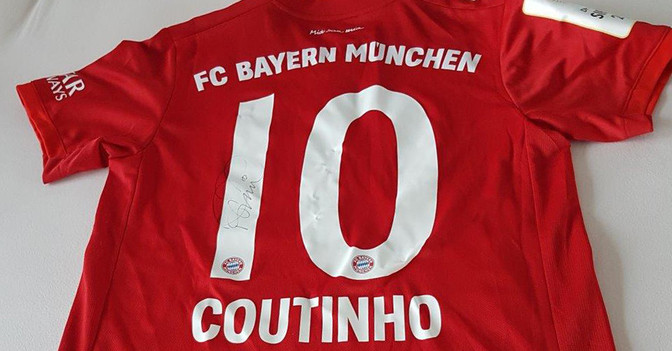  Trikot Coutinho signiert 