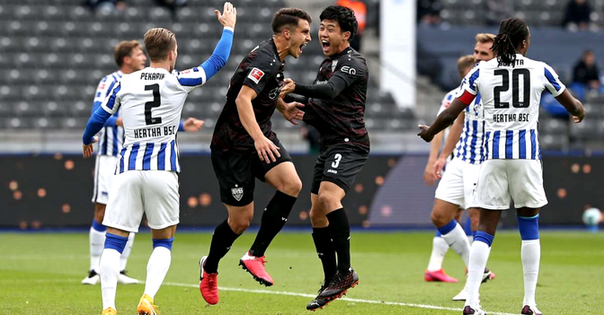 Trikot Endo signiert   Trikot Endo signiert