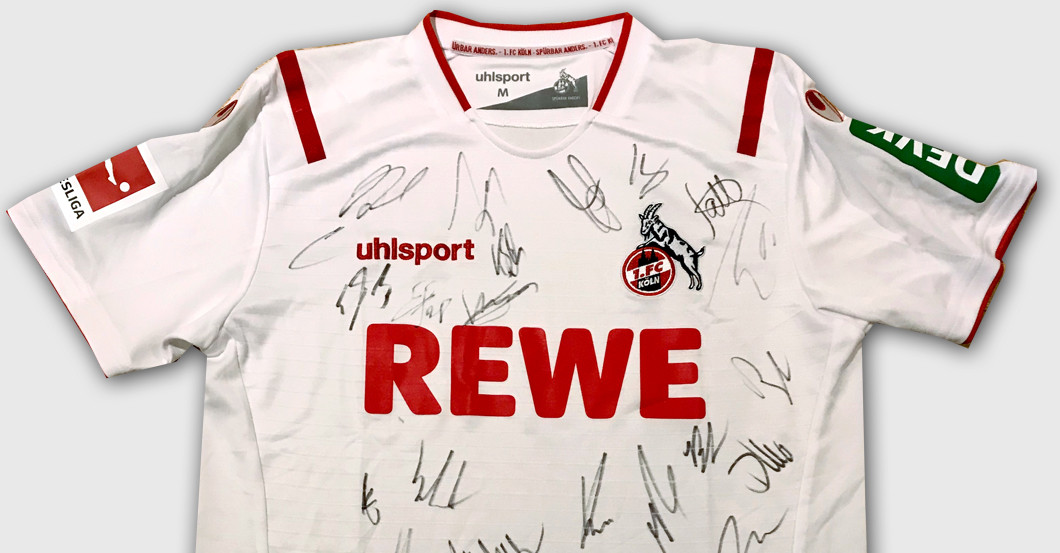 Trikot FC teamsigniert   Trikot FC teamsigniert