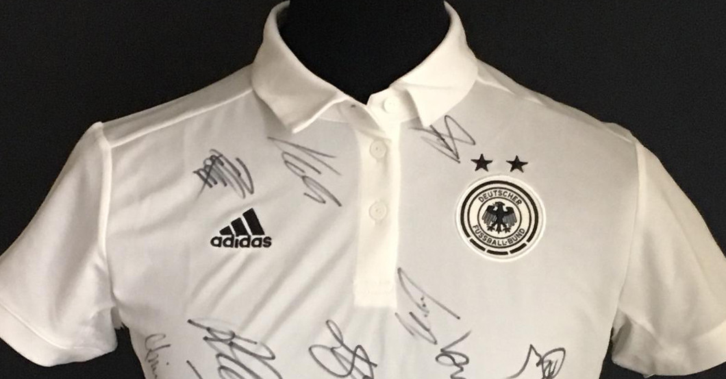 Trikot Fußballfrauen   Trikot Fußballfrauen