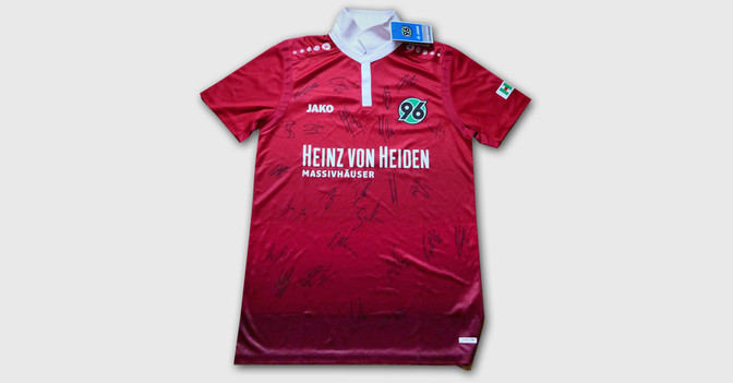 Trikot Hannover signiert   Trikot Hannover signiert