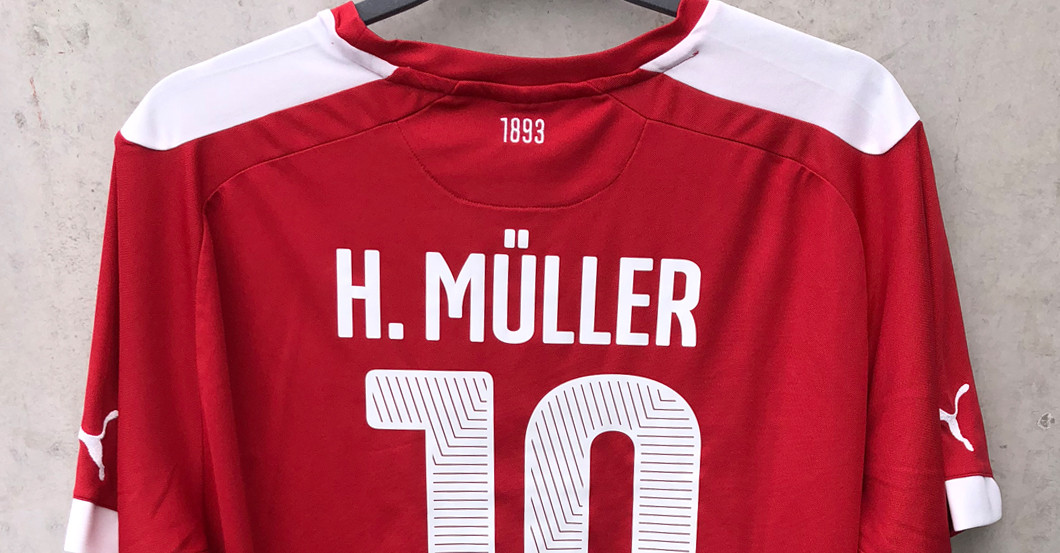 Trikot Hansi Müller   Trikot Hansi Müller