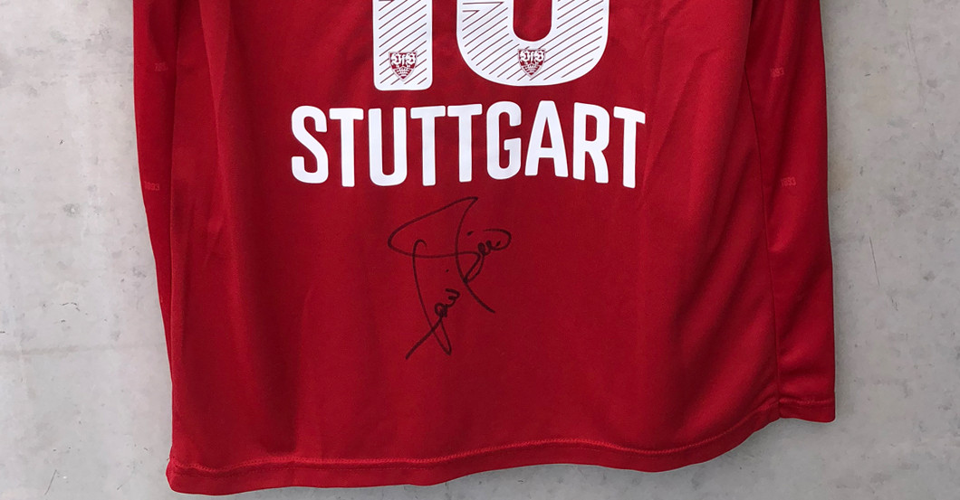 Trikot Hansi Müller   Trikot Hansi Müller