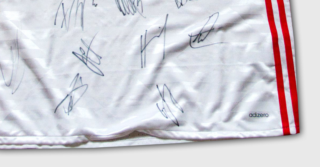 Trikot HSV teamsigniert   Trikot HSV teamsigniert