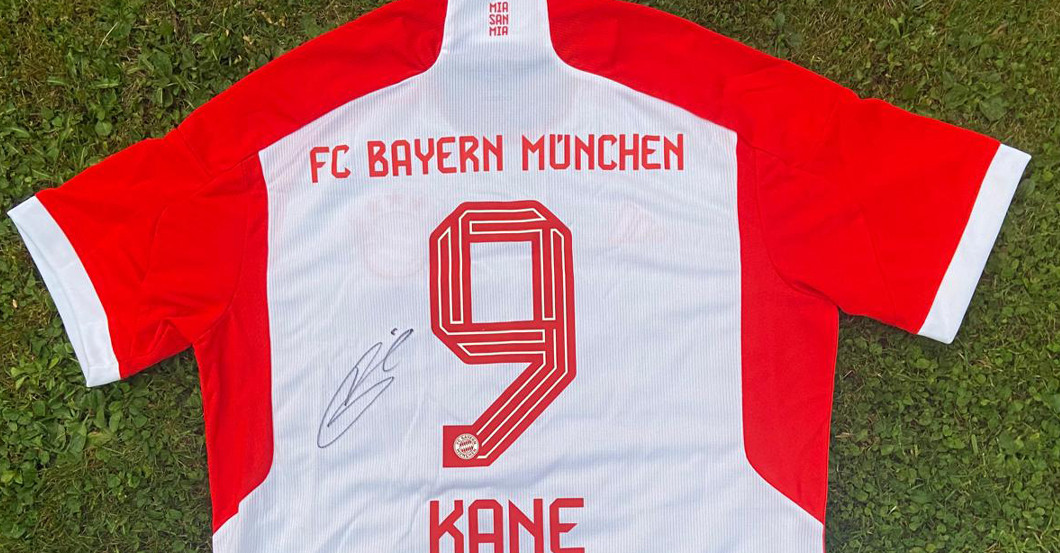 Trikot Kane Signiert   Trikot Kane Signiert