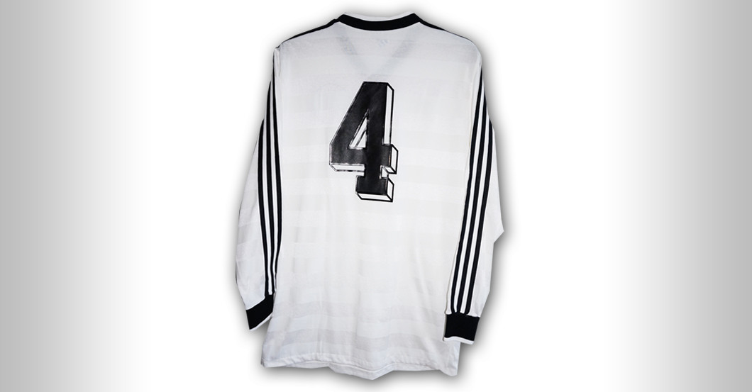 Trikot Karlheinz Förster   Trikot Karlheinz Förster