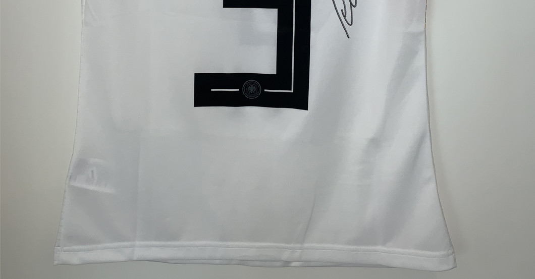 Trikot Kathrin Hendrich   Trikot Kathrin Hendrich